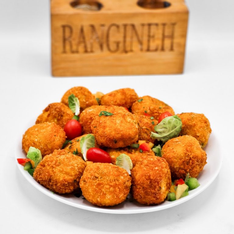 photo_5818972781436583679_y