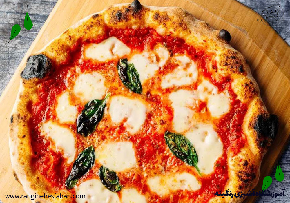 پیتزا مارگاریتا روی نان